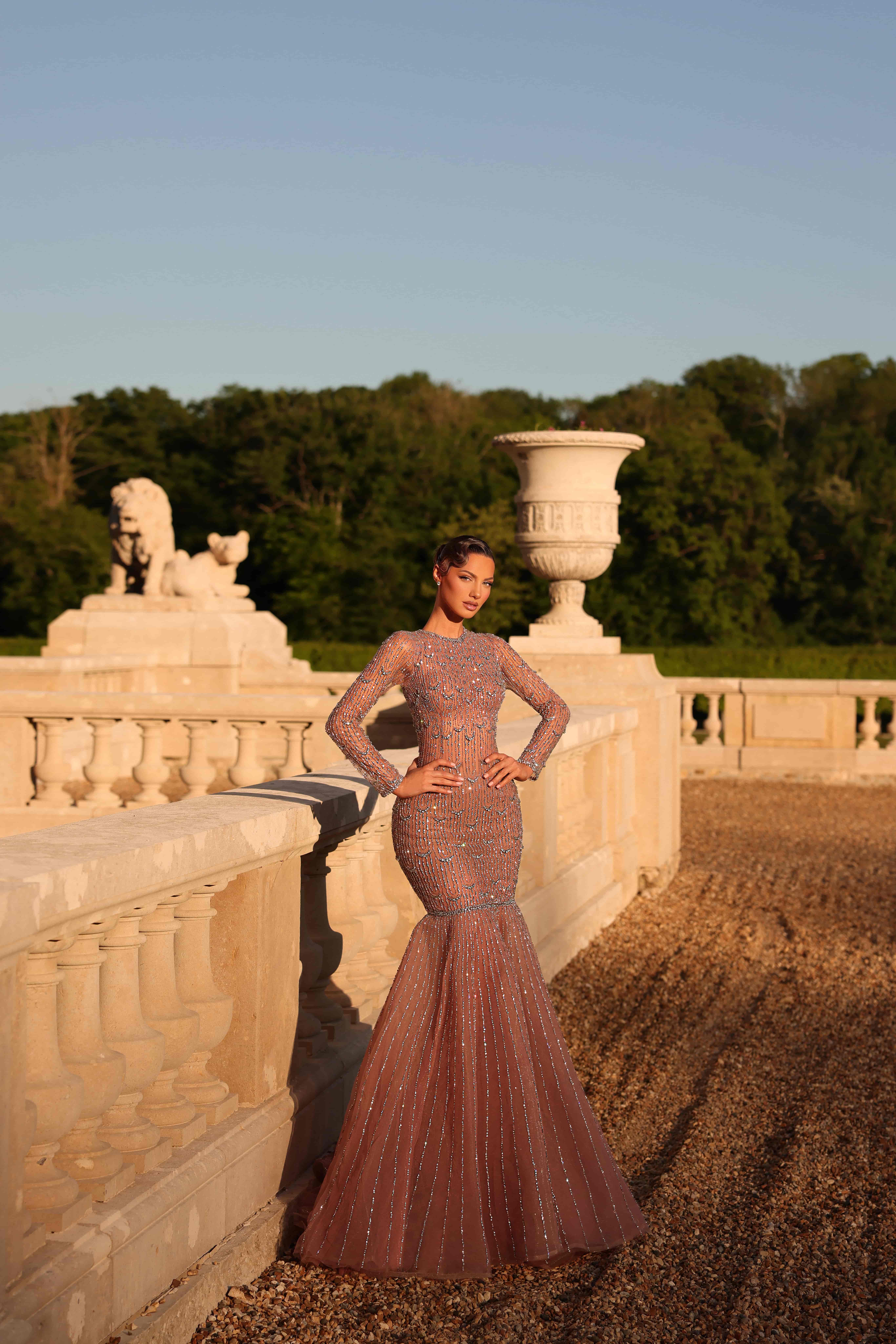 chic evening dresses and Holland HF110295 offering comfort without cling or stiffness Chic Gorgeous Mermaid Spaghetti Straps